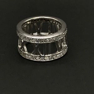 Diamond Crested Roman Numeral Ring